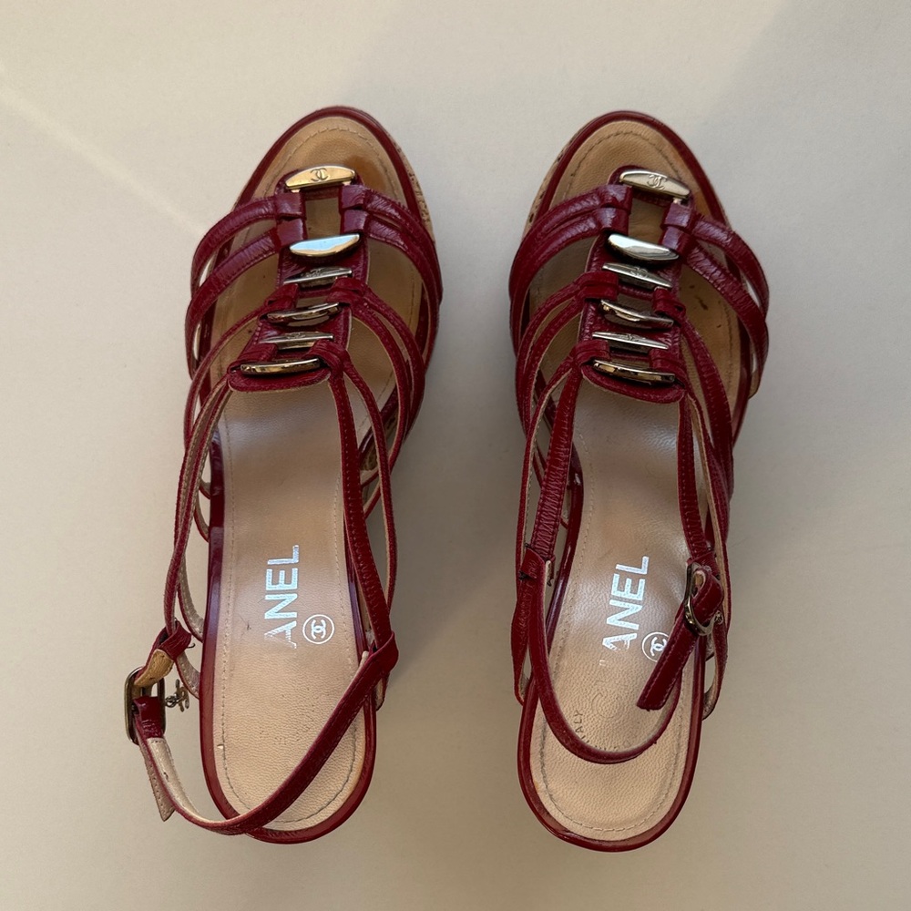 CHANEL Women's Burgundy Strappy Sandals Espadrilles - Picture 4 of 14